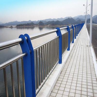 汉中桥梁防撞护栏供应厂家